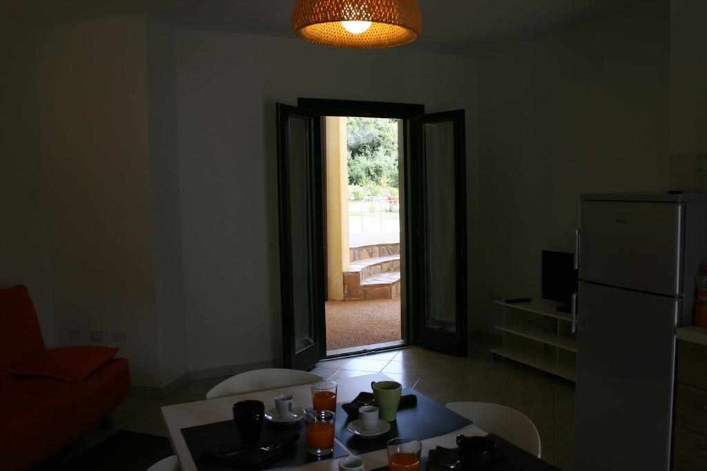 R&Z Getaway Santa Maria Quarto foto